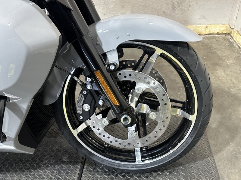 Harley-Davidson Street Glide Ultra 2025 FLHXU 84590879 BILLIARD GRAY - Photo 10