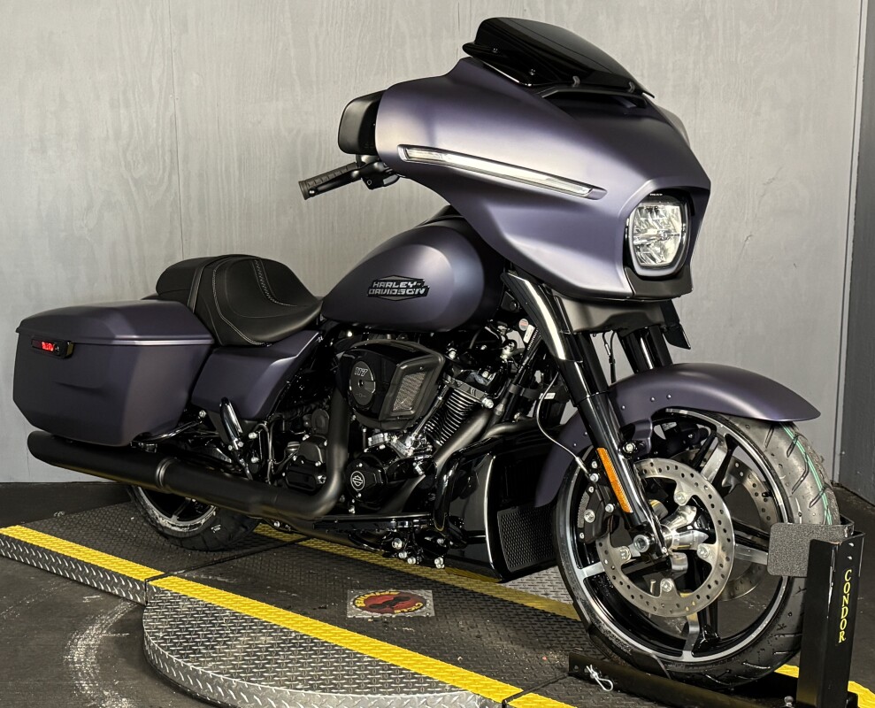 2025 Harley-Davidson Street Glide FLHX PRPL ABYSS DNM - Photo 7