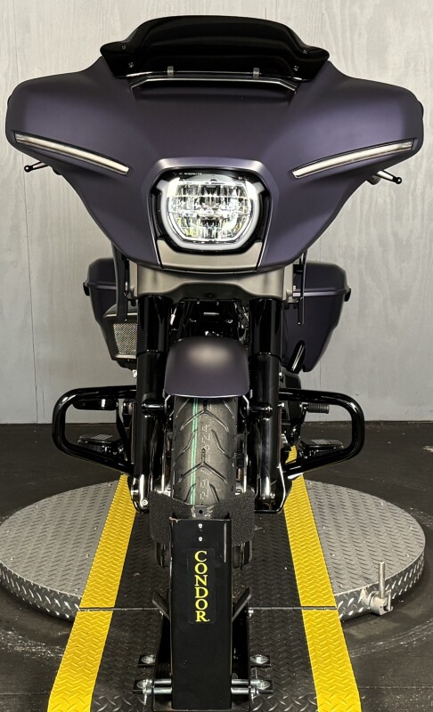 2025 Harley-Davidson Street Glide FLHX PRPL ABYSS DNM - Photo 2