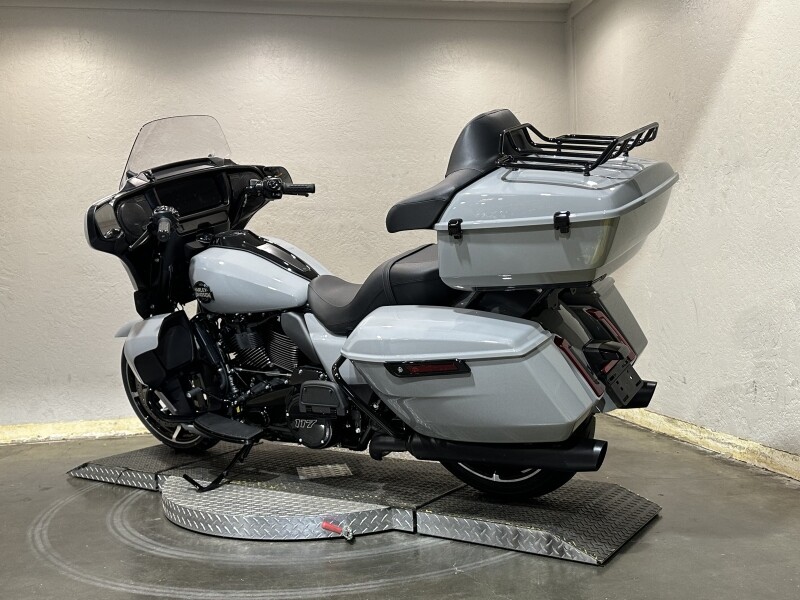 Harley-Davidson Street Glide Ultra 2025 FLHXU 84590879 BILLIARD GRAY - Photo 8