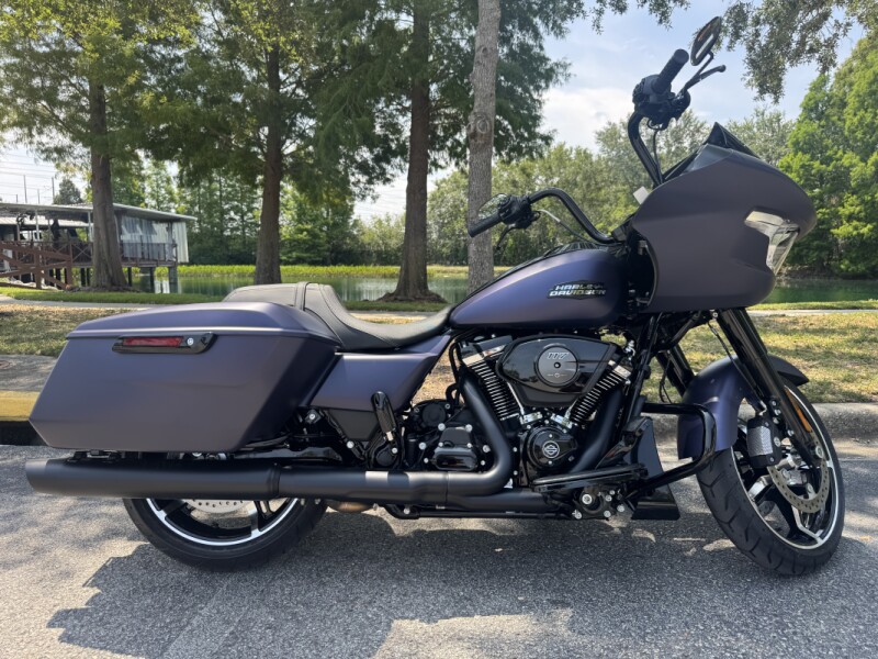 2025 Harley-Davidson<sup>®</sup> Road Glide®