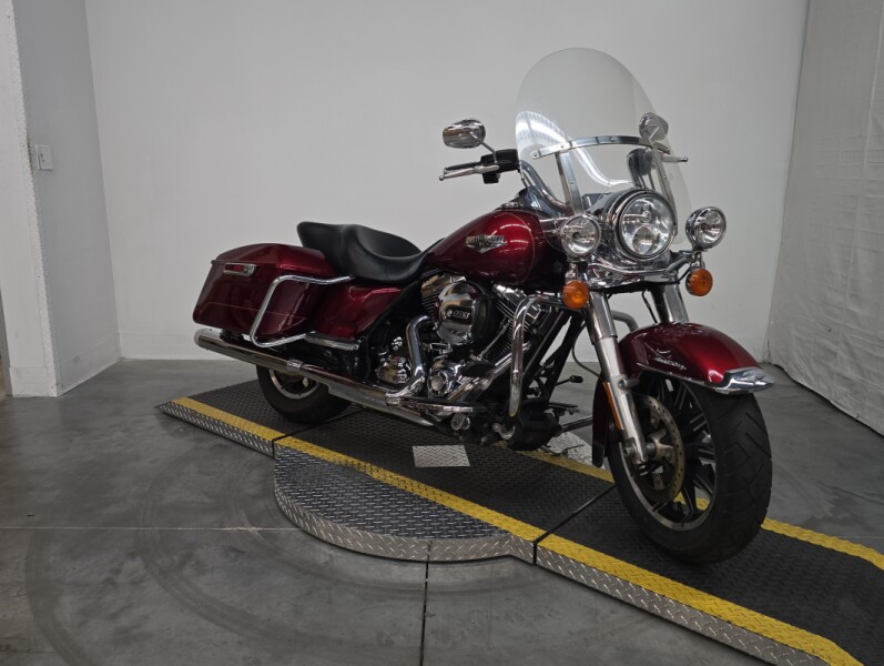 FLHR 2016 Road King<sup>®</sup> 
