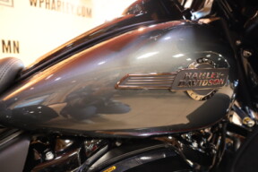 2025 Harley-Davidson HD FLHTCUTG Touring Trike Tri-Glide thumb 3