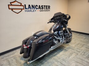 2021 Harley-Davidson<sup>®</sup> Street Glide<sup>®</sup> Special Black Jack Metallic FLHXS thumb 1