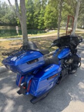 2025 Harley-Davidson<sup>®</sup> Street Glide® Ultra thumb 3