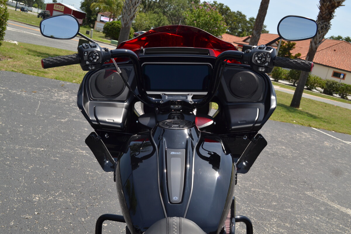 FLTRX 2025 Road Glide Midnight Firestorm - Photo 10