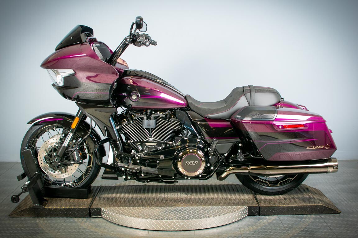 2025 Harley-Davidson CVO Road Glide FLTRXSE - Photo 5