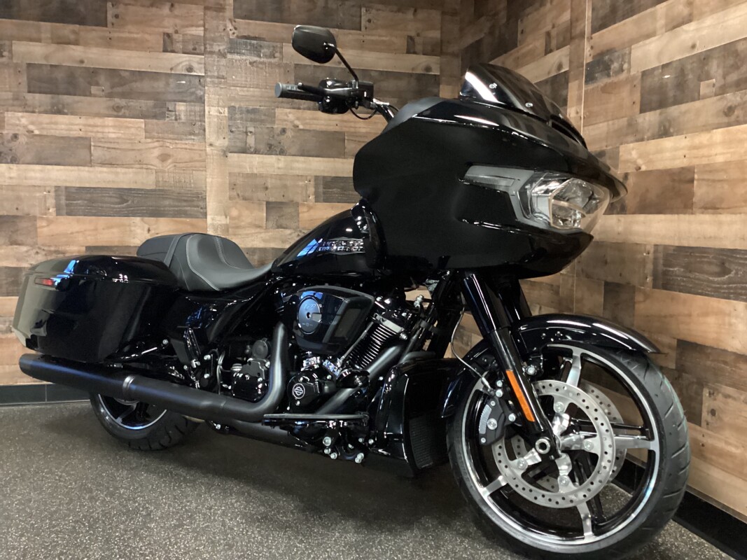 2025 Harley-Davidson Road Glide Vivid Black - Black Finish FLTRX - Photo 3