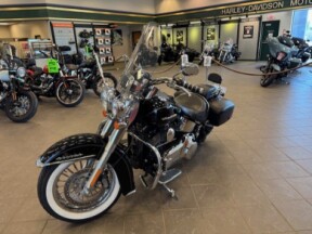 2017 Harley Davidson Softail Deluxe FLSTN thumb 0