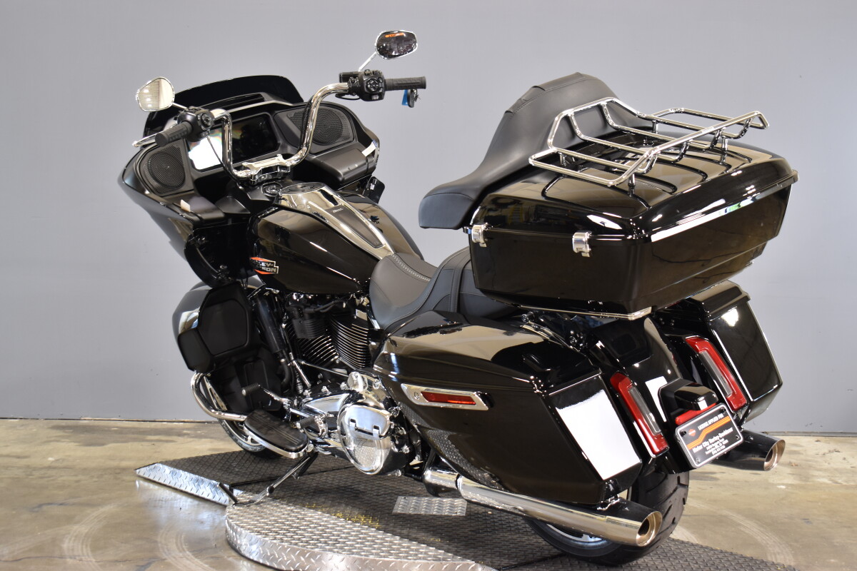 2025 Harley-Davidson Road Glide FLTRX - Photo 6