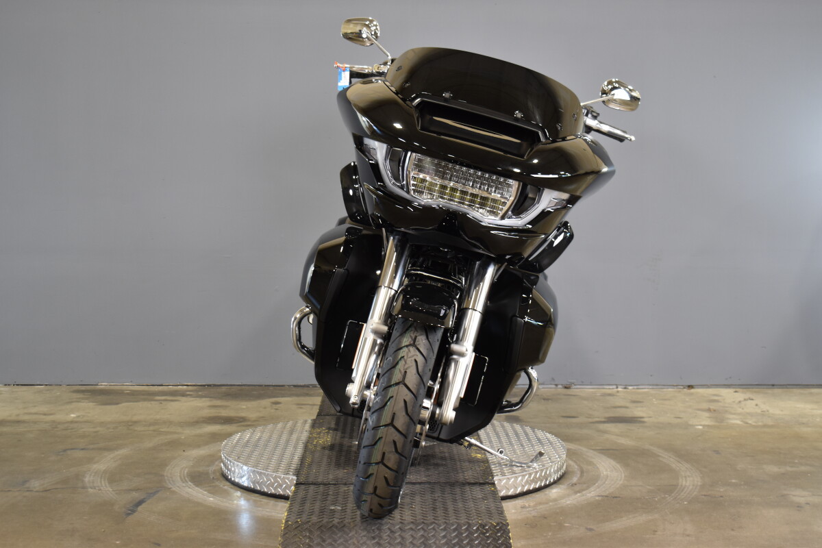 2025 Harley-Davidson Road Glide FLTRX - Photo 3