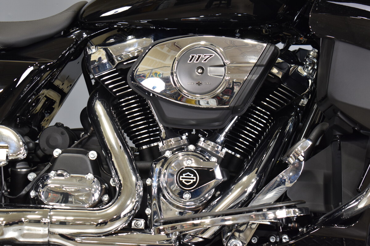 2025 Harley-Davidson Road Glide FLTRX - Photo 10
