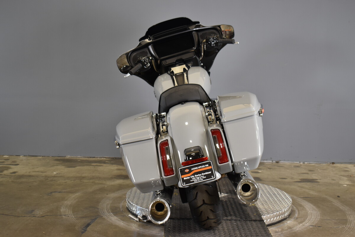 2024 Harley-Davidson Street Glide FLHX - Photo 7