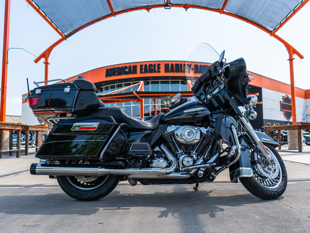 2023 Harley-Davidson® Road Glide® Special | Pre-owned