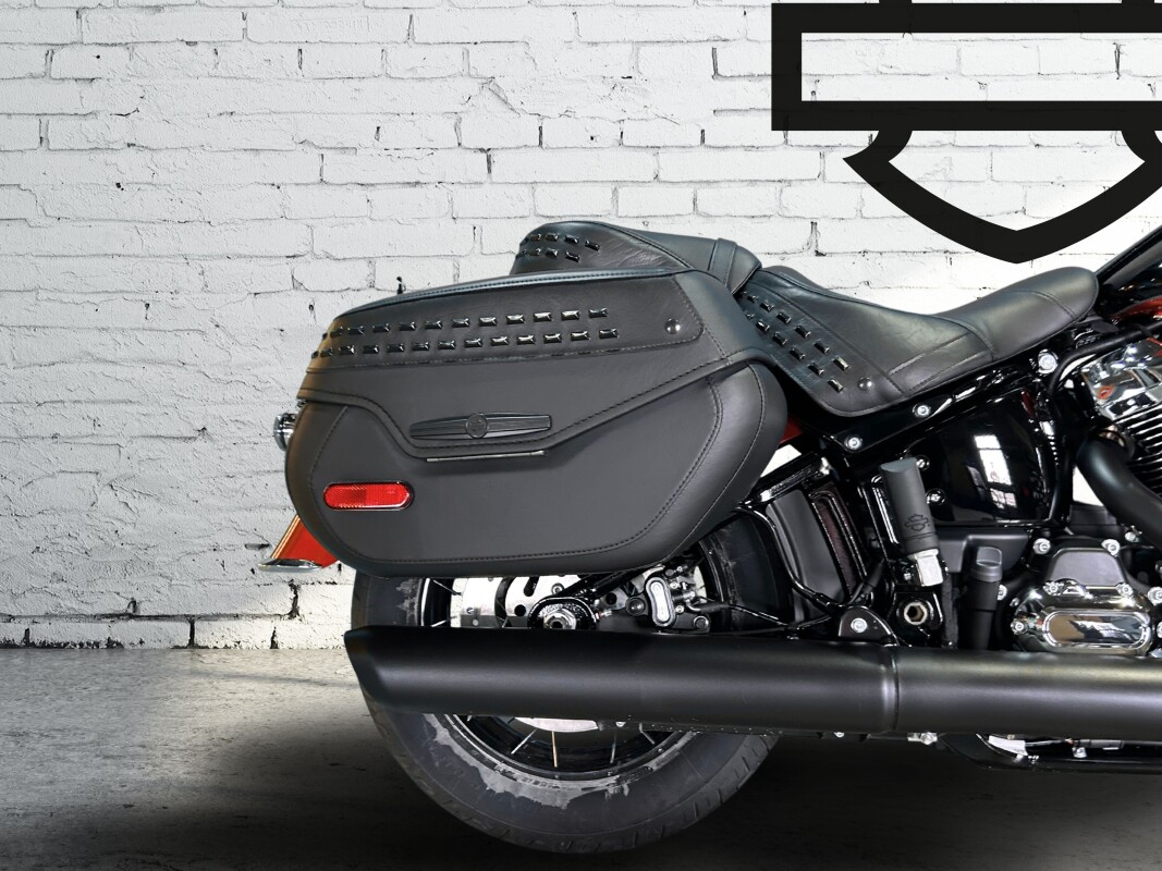 2025 Harley-Davidson Heritage Classic Whiskey Fire / Vivid Black - Photo 5