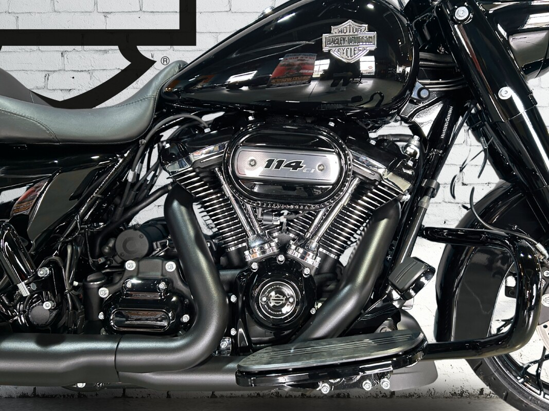 2025 Harley-Davidson Road King Special Vivid Black - Photo 4