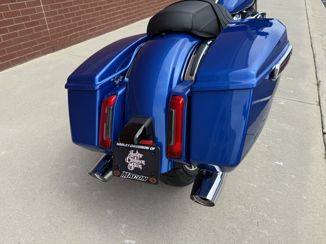 FLTRX 2025 Road Glide - Photo 4