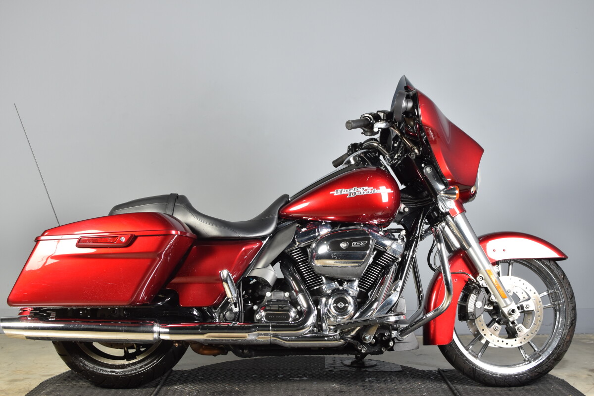 2021 Harley-Davidson® Road King® FLHR | Manchester Harley