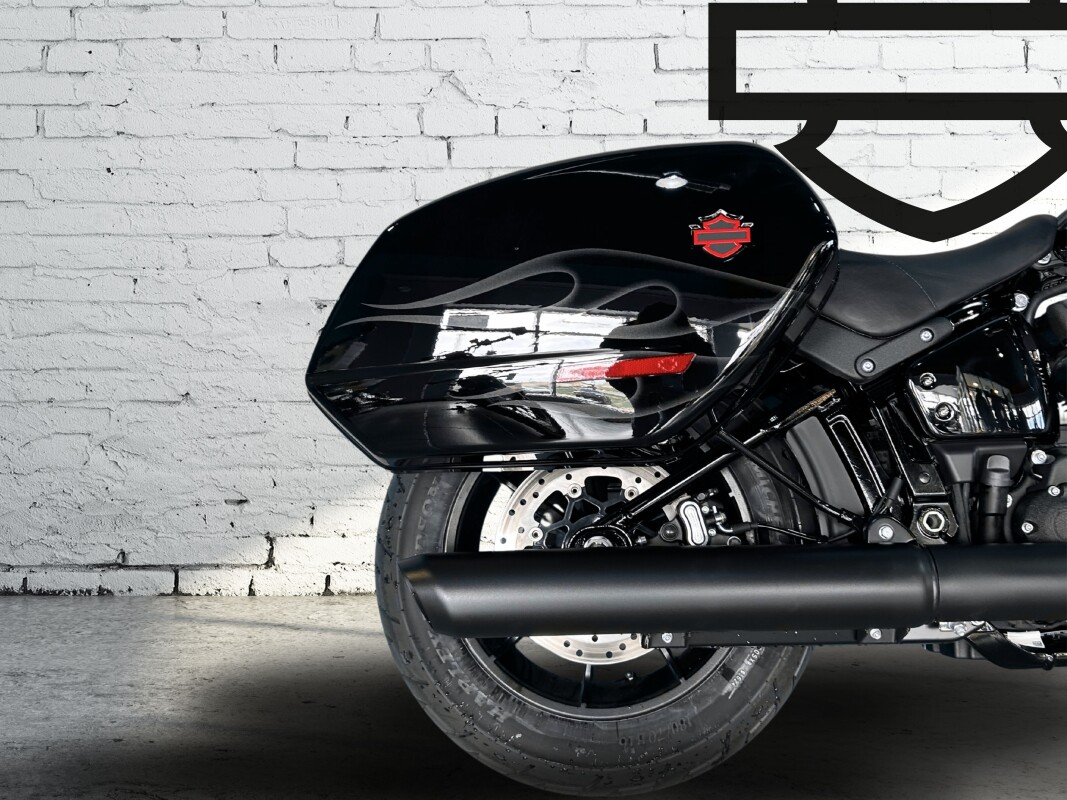 2025 Harley-Davidson Low Rider ST Midnight Firestorm - Black Finish - Photo 5