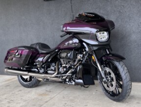 FLHXSE 2025 CVO™ Street Glide® thumb 3