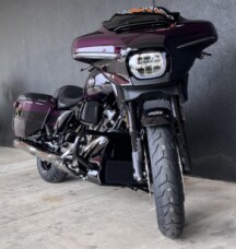FLHXSE 2025 CVO™ Street Glide® thumb 2