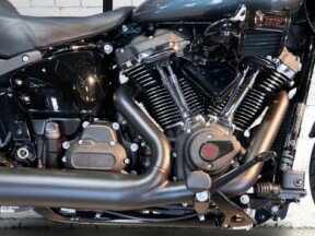 2025 Harley-Davidson<sup>®</sup> Low Rider™ S Iron Horse Metallic thumb 1