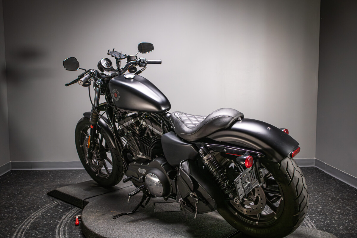 2020 Iron 883 (XL883N) - Photo 6