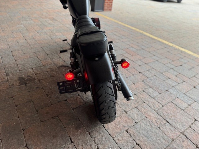 2022 Harley Davidson Iron 883 XL883N - Photo 8