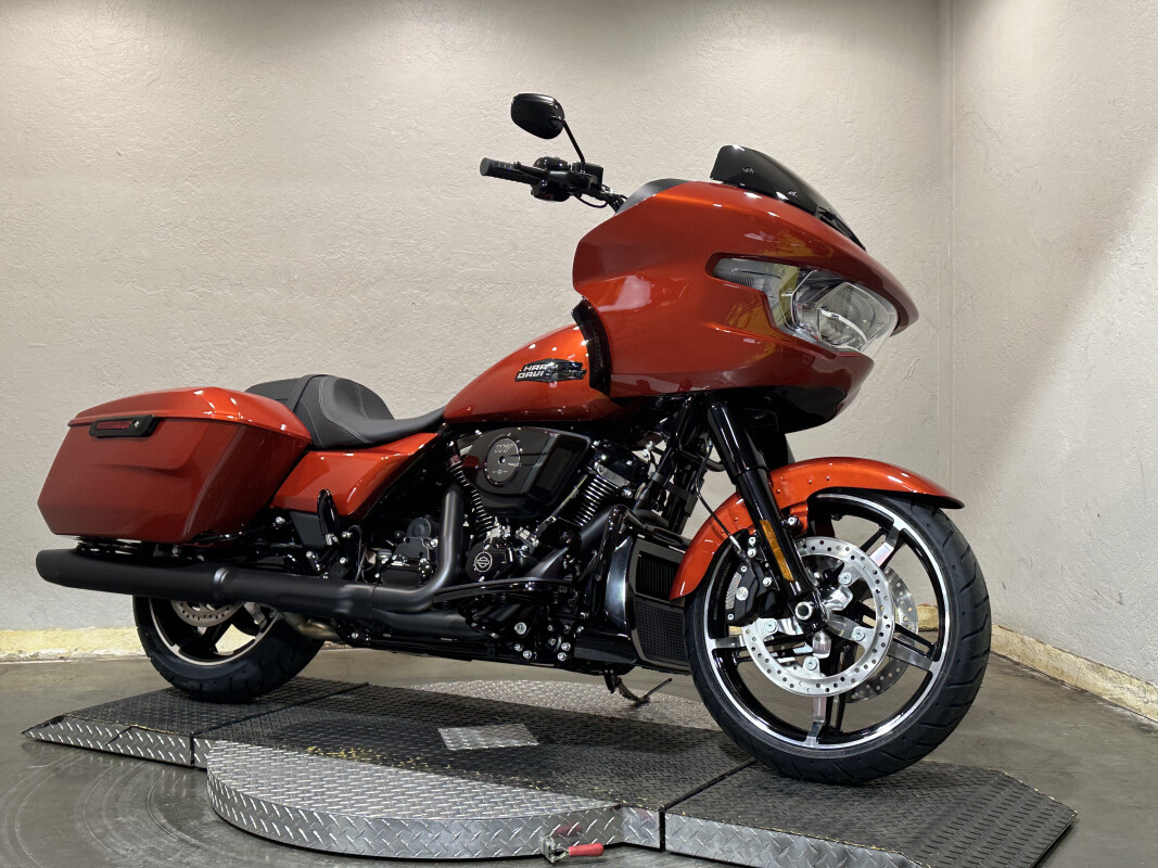 Harley-Davidson Road Glide 2025 FLTRX 84598915 WHSKEY FIRSTORM - Photo 2