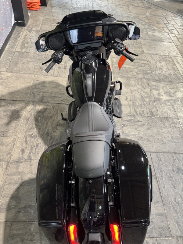 2025 Harley-Davidson Street Glide® No Gimmicks, No Hidden Fees., photo 22