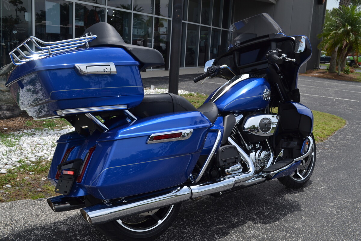 2025 Harley-Davidson Street Glide Ultra Blue Burst - FLHXU - Photo 8