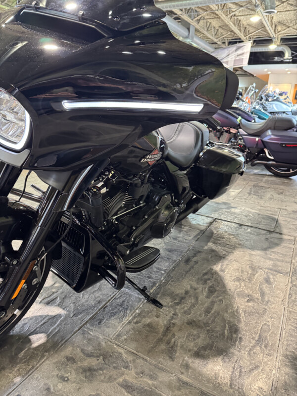 2025 Harley-Davidson Street Glide® No Gimmicks, No Hidden Fees., photo 13