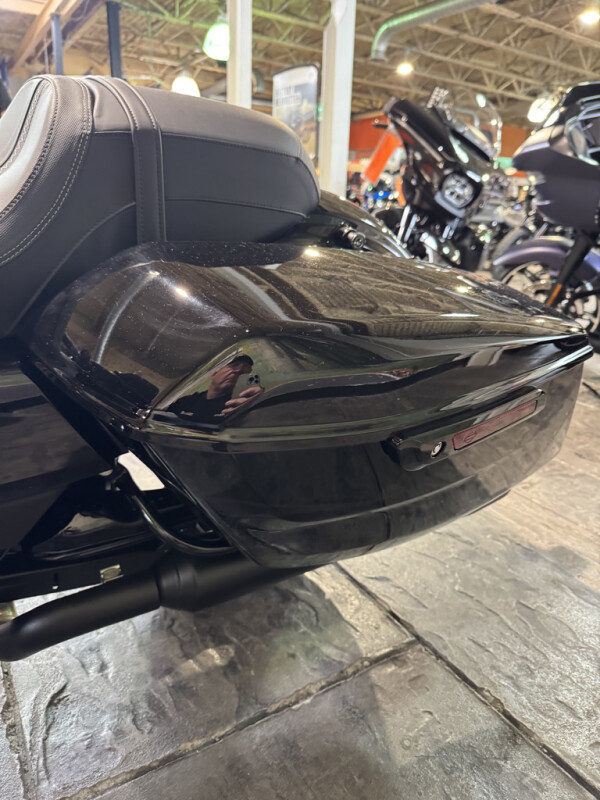 2025 Harley-Davidson Street Glide® No Gimmicks, No Hidden Fees., photo 17