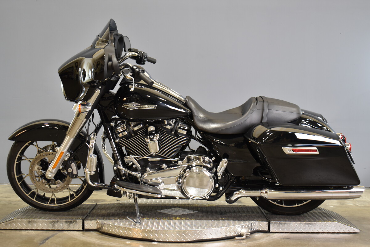 2023 Harley-Davidson Street Glide FLHX - Photo 5