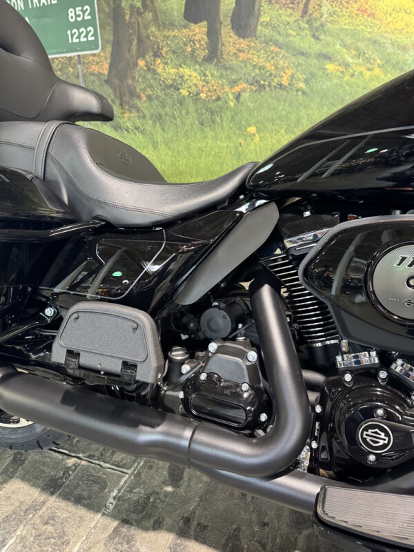 2025 Harley-Davidson Street Glide Ultra - Photo 4