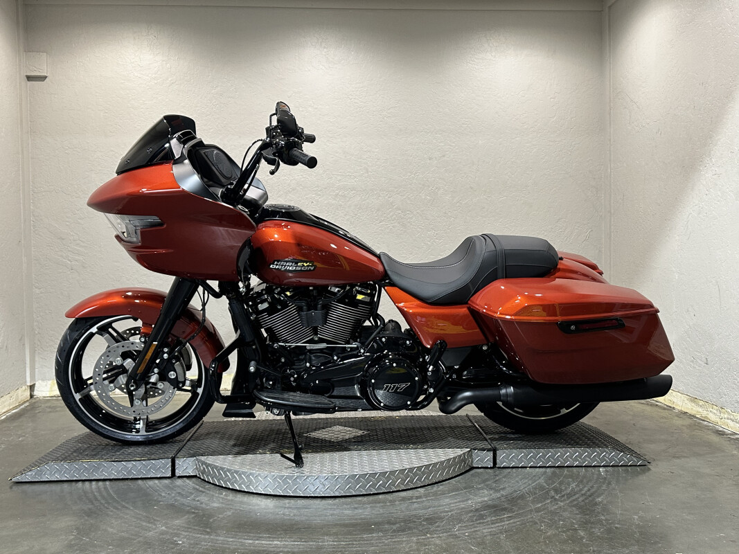 Harley-Davidson Road Glide 2025 FLTRX 84598915 WHSKEY FIRSTORM - Photo 6