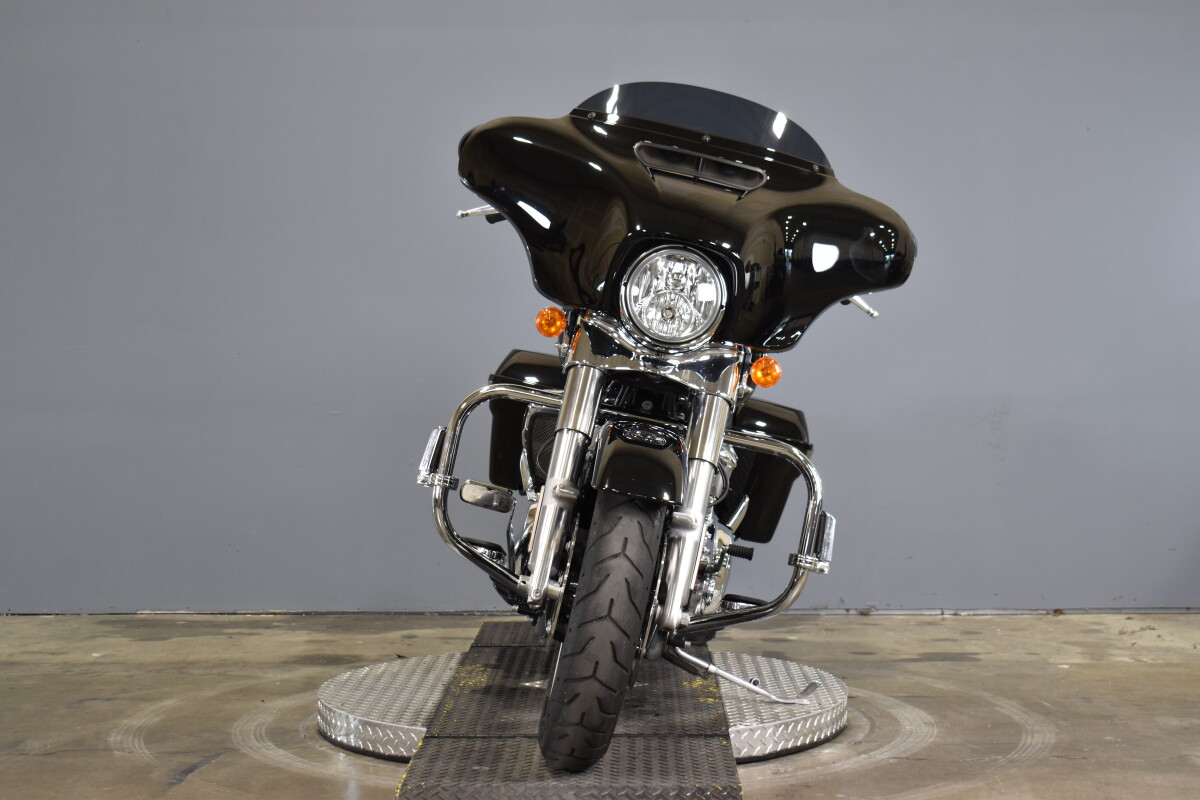 2023 Harley-Davidson Street Glide FLHX - Photo 3