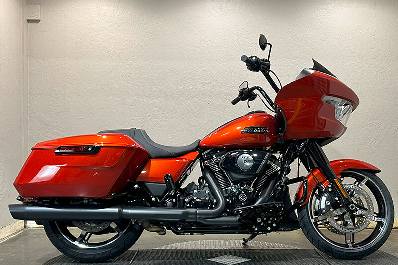 Harley-Davidson Road Glide 2025 FLTRX 84598915 WHSKEY FIRSTORM