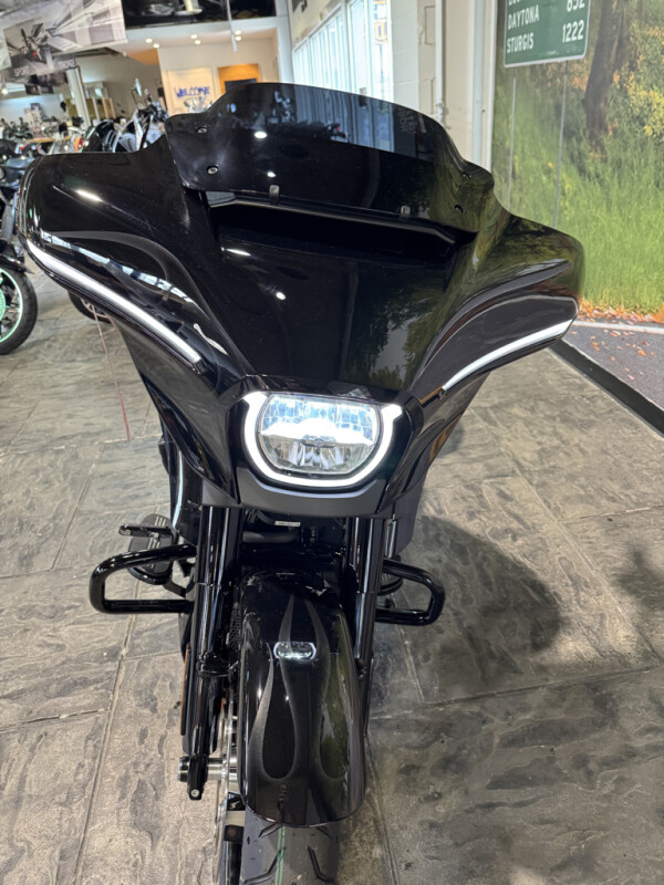 2025 Harley-Davidson Street Glide® No Gimmicks, No Hidden Fees., photo 12