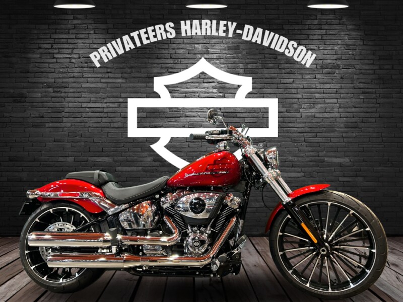 2025 Harley-Davidson<sup>®</sup> Breakout<sup>®</sup>