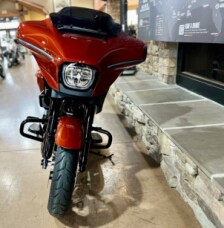 2025 FLHX - Street Glide thumb 2