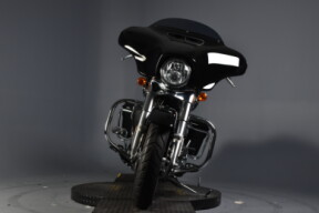 2022 Harley-Davidson® Street Glide® FLHX thumb 1