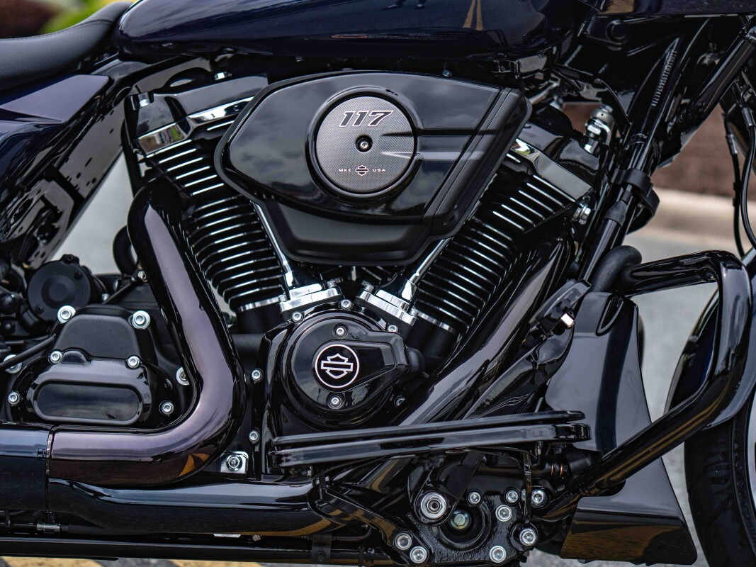 FLTRX 2025 Road Glide - Photo 10