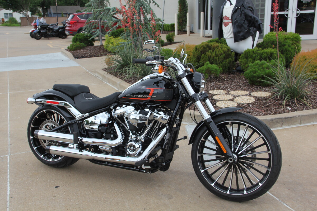 2023 Harley-Davidson Breakout - Photo 4