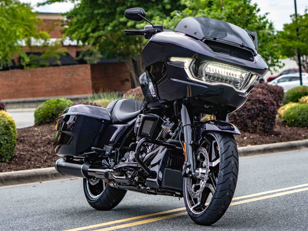 FLTRX 2025 Road Glide - Photo 6
