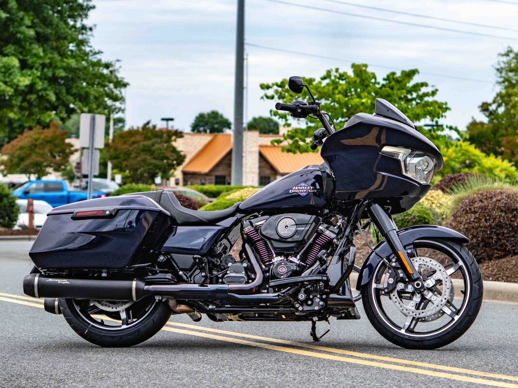 FLTRX 2025 Road Glide - Photo 4