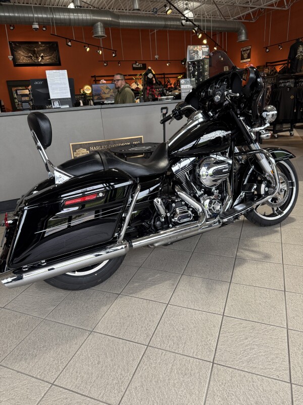 FLHXS 2016 Street Glide Special - Photo 7
