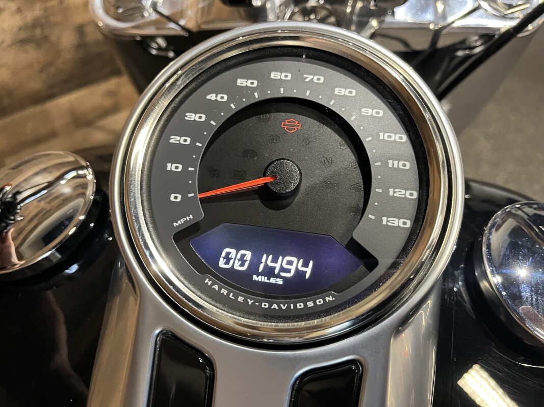 2019 Harley-Davidson Fat Boy 114 Vivid Black FLFBS - Photo 8