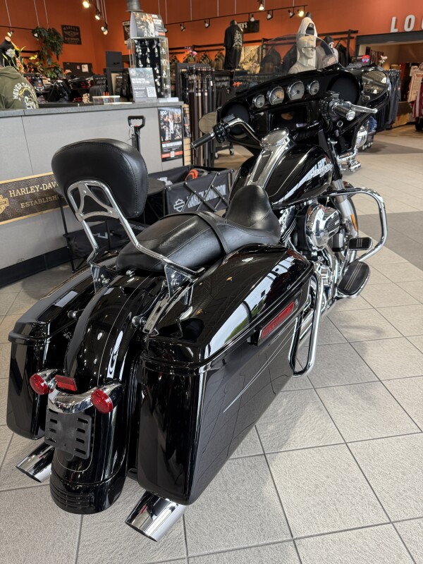 FLHXS 2016 Street Glide Special - Photo 8