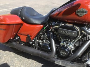 2024 Harley-Davidson® Road King® Special Red Rock thumb 0